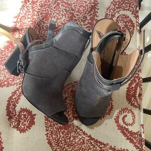 Penny Loves Kenny Charcoal Heeled Boots